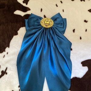 Horse Buckle Bow 🐎